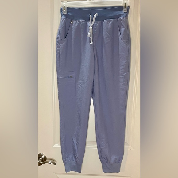Figs Periwinkle Color Cargo Style Jogger Nurse Pants Technical Collection Size S - Picture 1 of 9